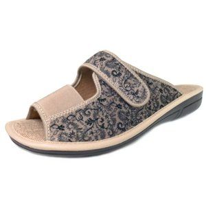 Ultimate Comfort: Durable House Slippers with Reinforced Rubber Sole